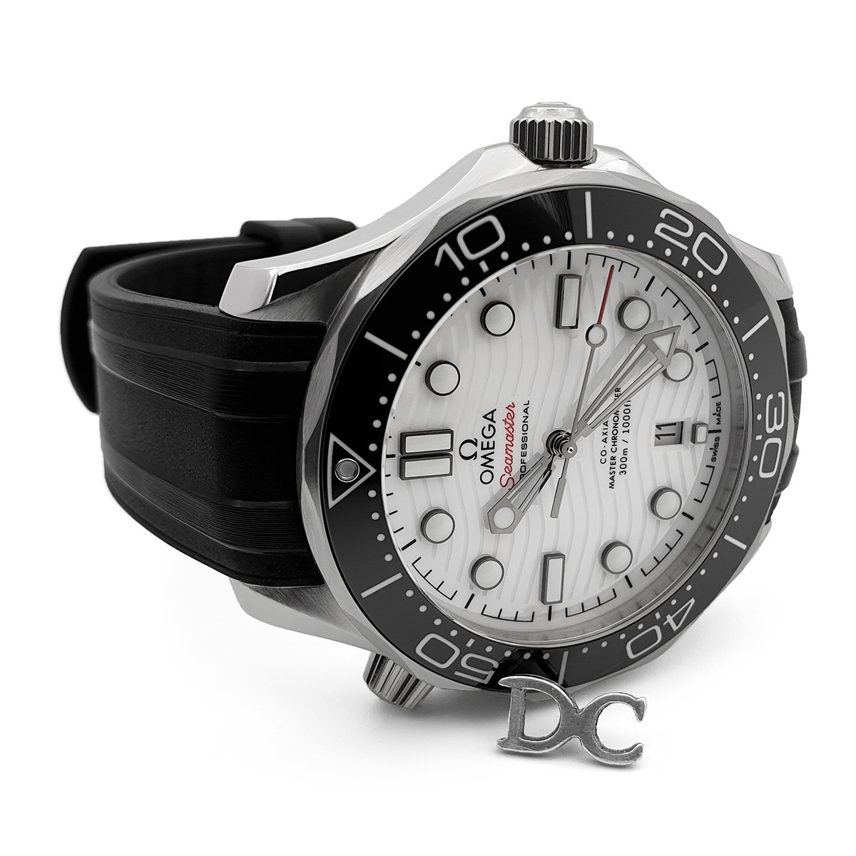 Seamaster Diver 300M Co-Axial Master Chronometer White Dial on Black Rubber Strap